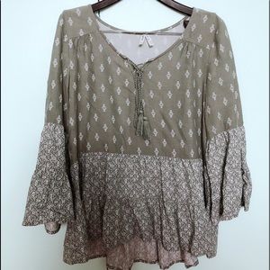 Cute peasant top